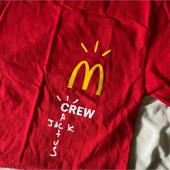 MCDONALDS CACTUS JACK travis scott red tshirt - Picture 2 of 3